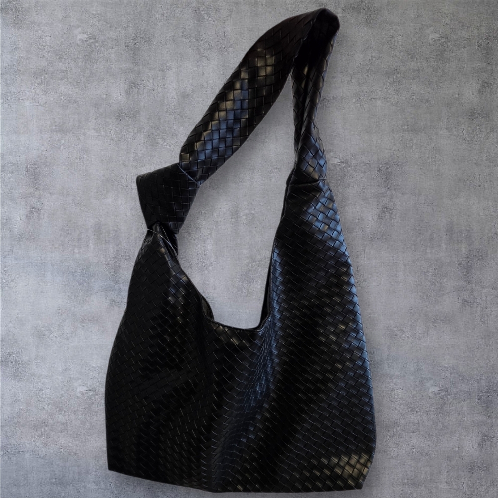 ❤️ 3 For 15 Ulta Beauty Black Faux Leather Woven Tote Bag NWT - Picture 2 of 6
